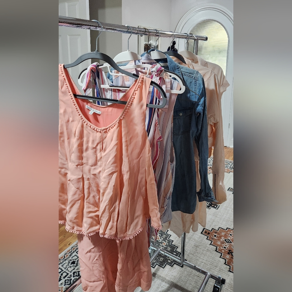 Bundle of spring/summer clothes